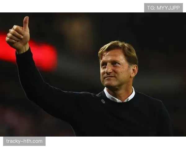 哈森许特尔重塑南安普敦信念，聚焦未来竞争力全面提升