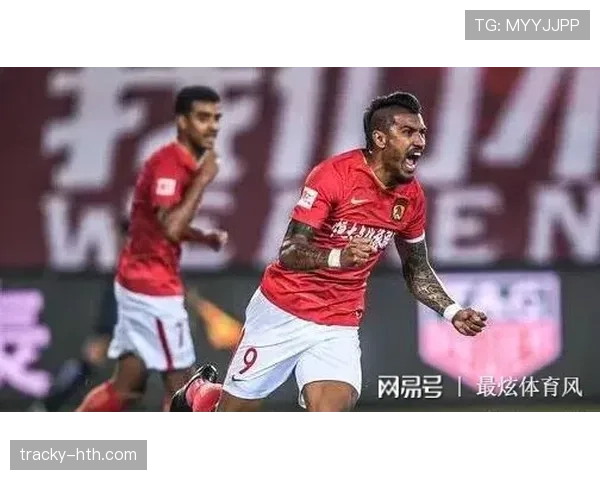 加拉塔萨雷转会策略