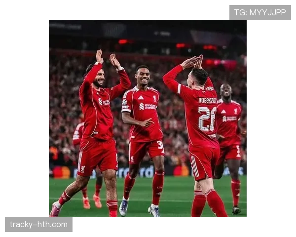 利物浦进攻转化高效，防线问题显现导致赛季稳定性面临考验